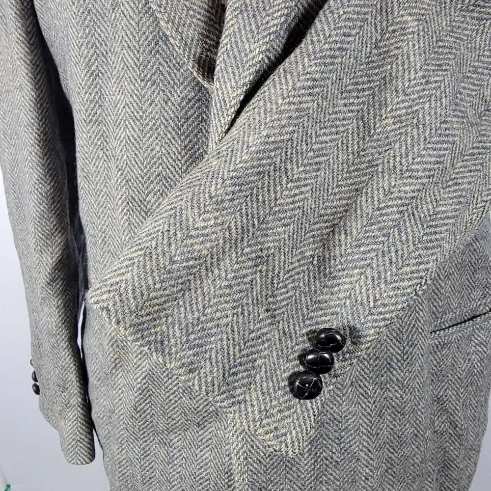 VTG Austin Manor Men's Tweed Sport Coat Blazer Two Button Gray‎ Herringbone 46L